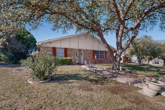 2026 Wildrose Court, Carrollton, TX 75007