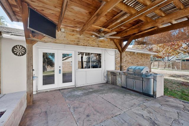 2026 Wildrose Court, Carrollton, TX 75007