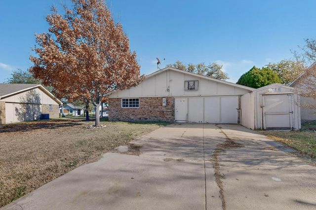 2026 Wildrose Court, Carrollton, TX 75007