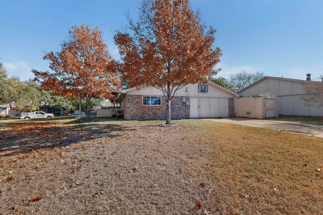 2026 Wildrose Court, Carrollton, TX 75007