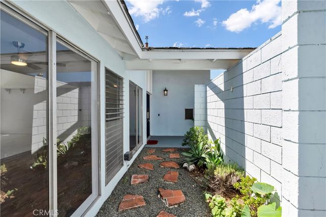 26392 Naccome, Mission Viejo, CA 92691