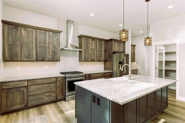 2 Annie Lane, Keenesburg, CO 80643