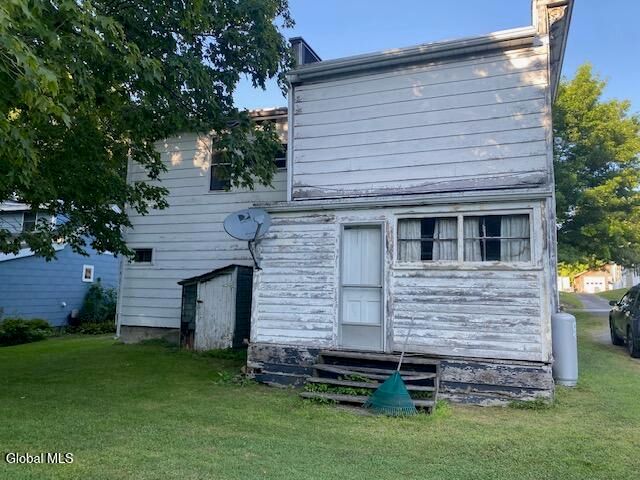 84 High Street, Hoosick Falls, NY 12090