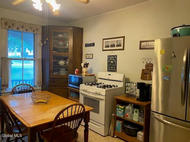 84 High Street, Hoosick Falls, NY 12090