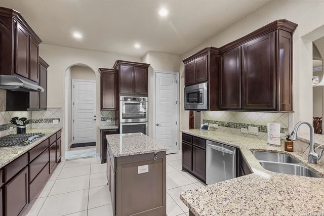 18523 Wild Onion, San Antonio, TX 78258