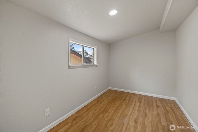 994 Diane Avenue, Oak Harbor, WA 98277