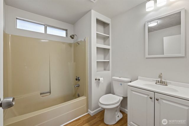 994 Diane Avenue, Oak Harbor, WA 98277