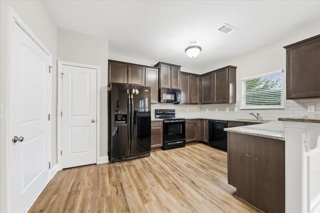 256 Leland Lane, Mcdonough, GA 30253