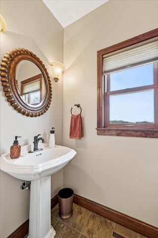 10827 Jersey Drive N, Brooklyn Park, MN 55445