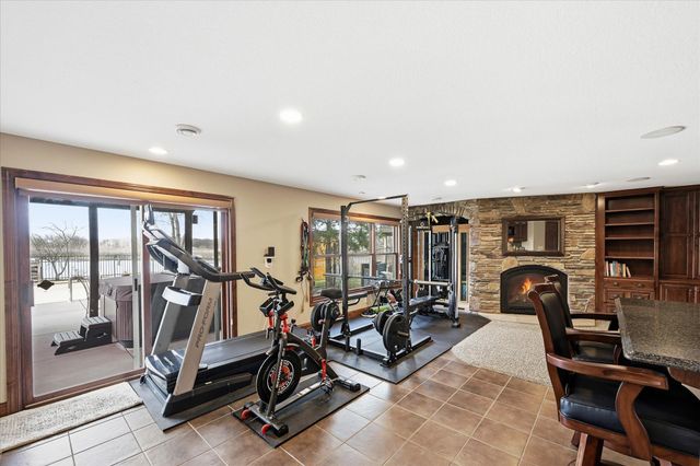 10827 Jersey Drive N, Brooklyn Park, MN 55445