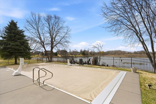 10827 Jersey Drive N, Brooklyn Park, MN 55445