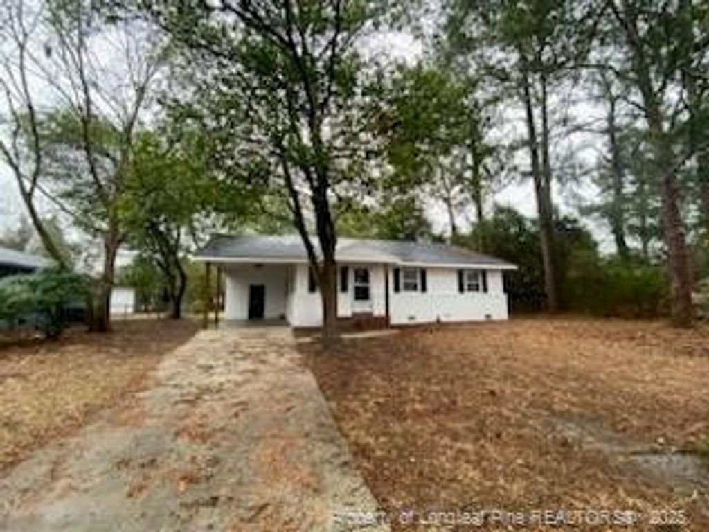 4208 Forest view Drive, Fayetteville, NC 28304