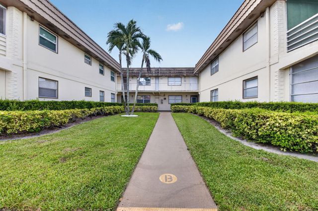 65 Saxony B, Delray Beach, FL 33446