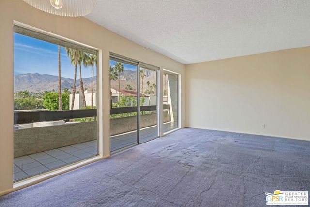1552 S Camino Real 330, Palm Springs, CA 92264