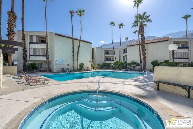 1552 S Camino Real 330, Palm Springs, CA 92264
