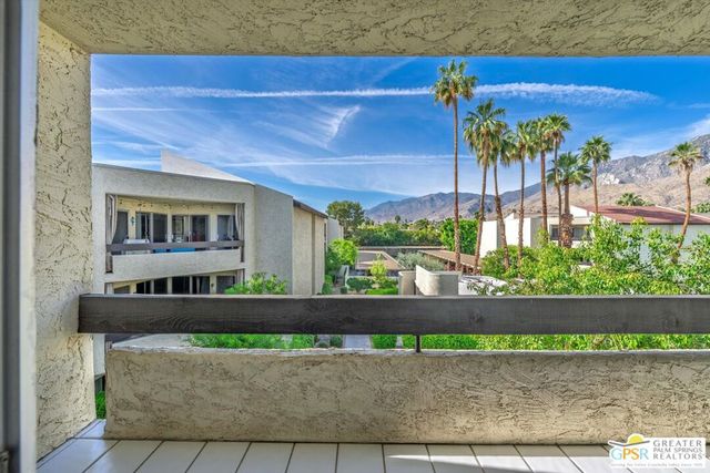 1552 S Camino Real 330, Palm Springs, CA 92264