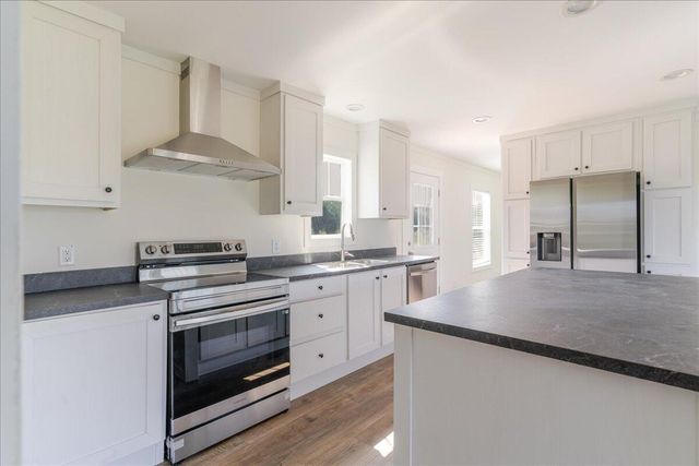 1159 Hickory Hill Road, Eastover, SC 29044