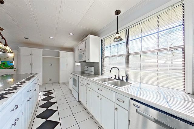 1140 Highland Drive, Waycross, GA 31503