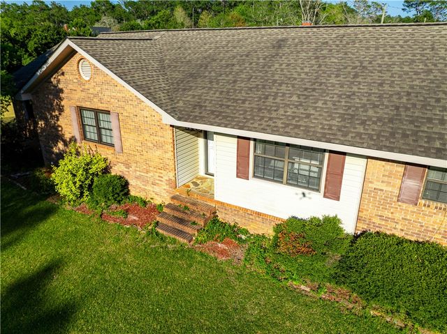 1140 Highland Drive, Waycross, GA 31503