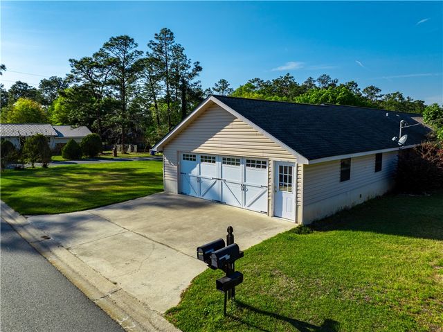 1140 Highland Drive, Waycross, GA 31503