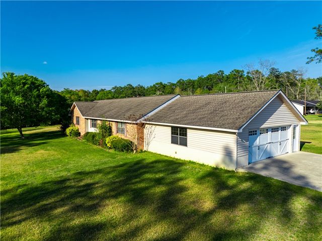 1140 Highland Drive, Waycross, GA 31503