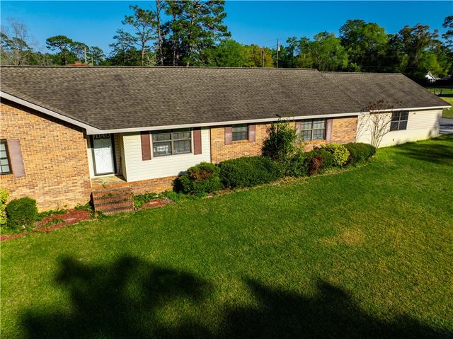 1140 Highland Drive, Waycross, GA 31503