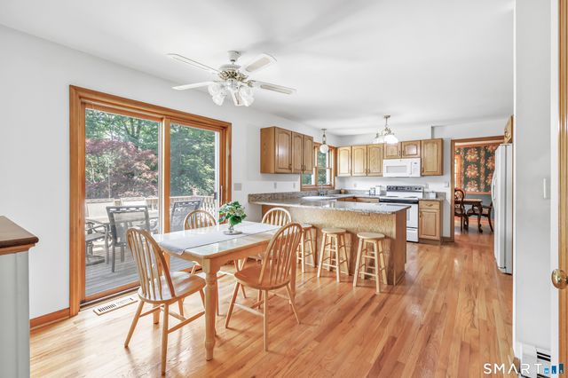379 Waverly Road, Shelton, CT 06484
