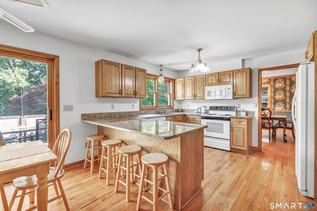 379 Waverly Road, Shelton, CT 06484