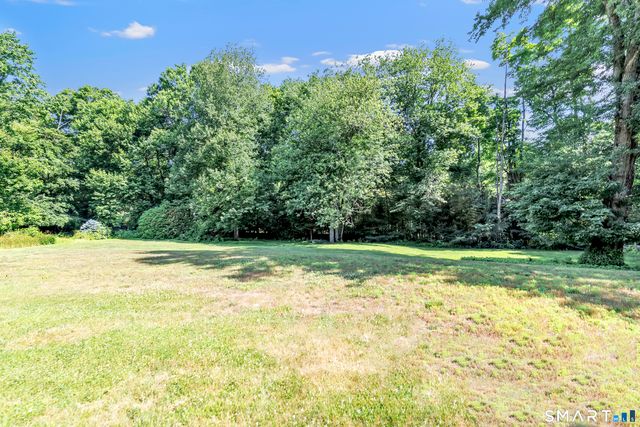 379 Waverly Road, Shelton, CT 06484