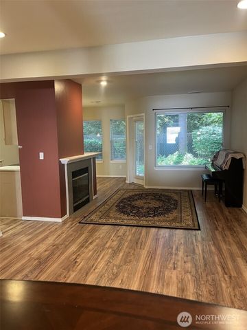 5718 S Grove Drive, Mukilteo, WA 98275