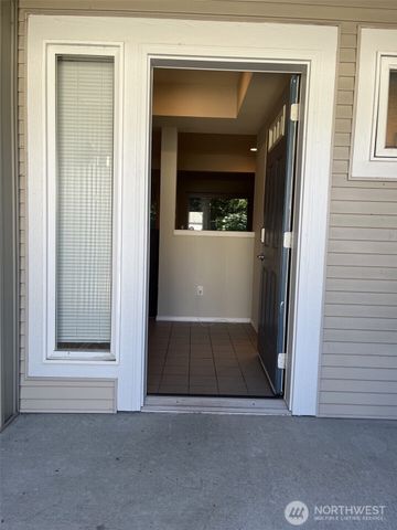 5718 S Grove Drive, Mukilteo, WA 98275