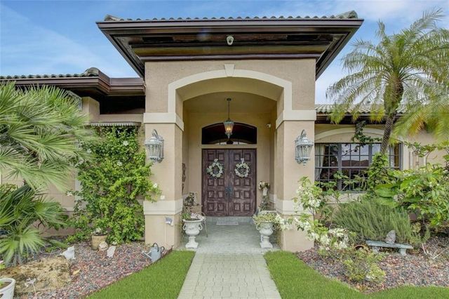 4053 SW 141st Avenue, Davie, FL 33330