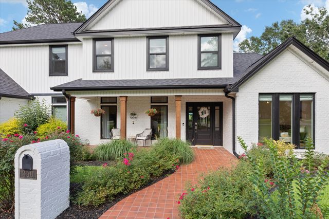 350 Pecan Creek Drive, Henderson, TX 75654