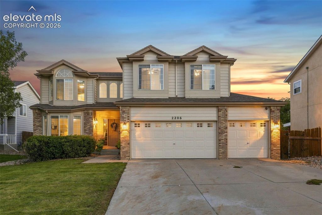 2206 Settlers Drive, Pueblo, CO 81008 — exterior