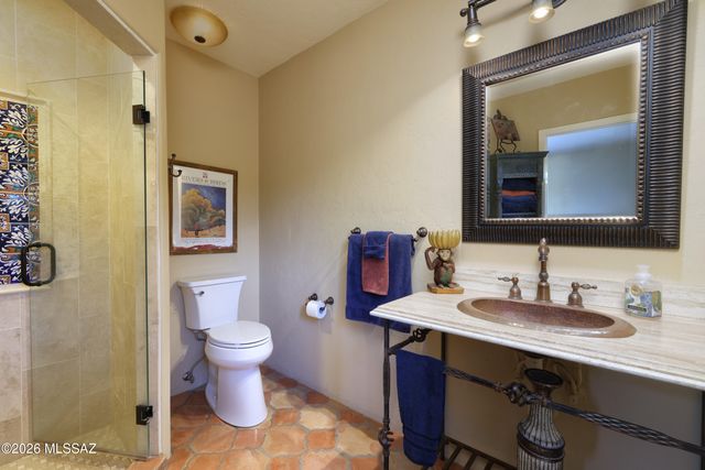 8915 N Hopdown Avenue, Tucson, AZ 85742