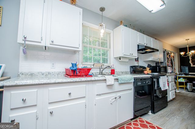 103 Shannon Drive, Carrollton, GA 30117