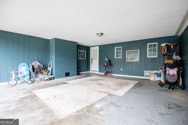 103 Shannon Drive, Carrollton, GA 30117