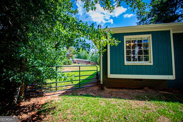 103 Shannon Drive, Carrollton, GA 30117