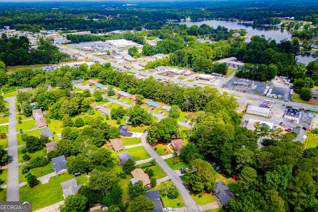 103 Shannon Drive, Carrollton, GA 30117