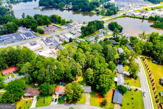 103 Shannon Drive, Carrollton, GA 30117