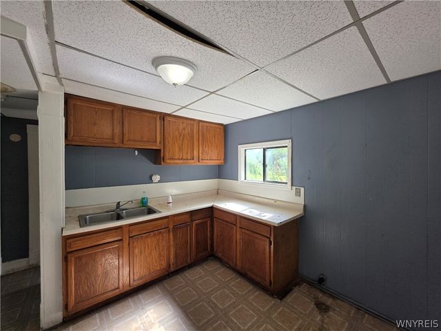 2430 Cudaback Avenue, Niagara Falls, NY 14303