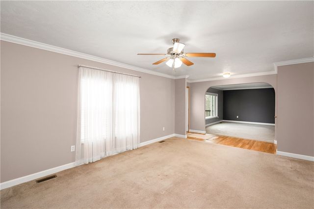 605 Amy Ln, Center Twp, PA 16001