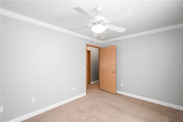 605 Amy Ln, Center Twp, PA 16001