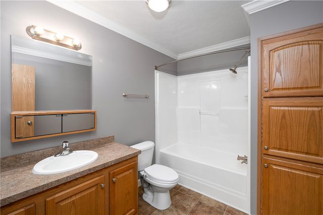 605 Amy Ln, Center Twp, PA 16001