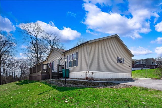 605 Amy Ln, Center Twp, PA 16001