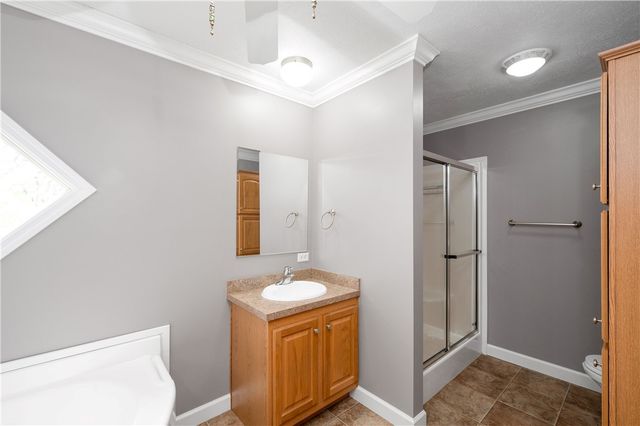 605 Amy Ln, Center Twp, PA 16001