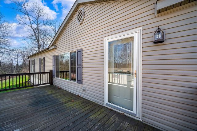 605 Amy Ln, Center Twp, PA 16001