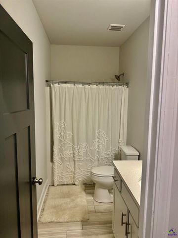 248 Oakley Court, Bonaire, GA 31005