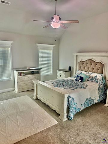 248 Oakley Court, Bonaire, GA 31005