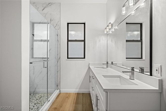 1916 Jefferson AVE, Fort Myers, FL 33901